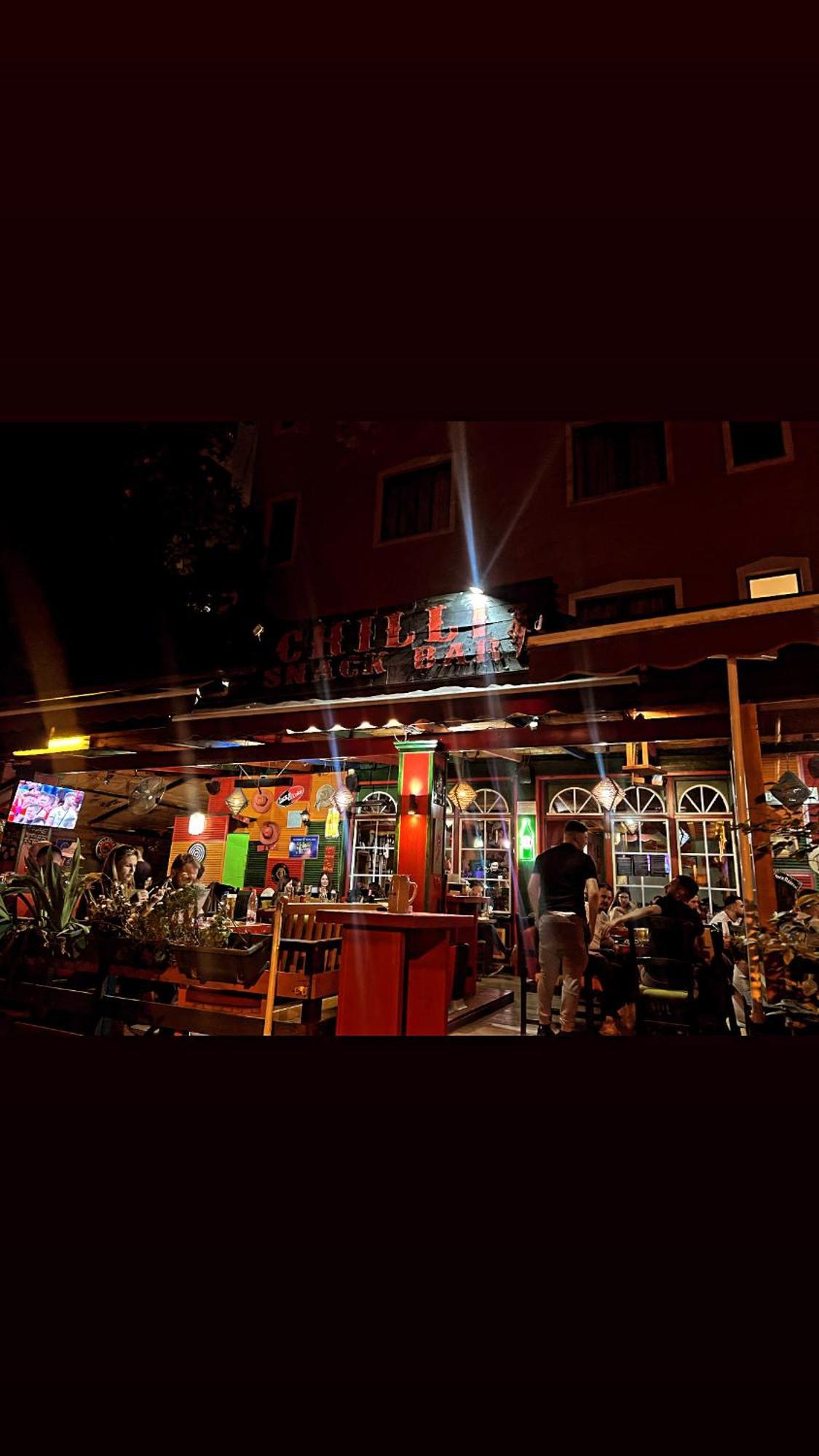 Hostel Chilli Tirana Exterior photo